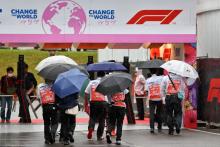 Paddock atmosphere. Formula 1 World Championship, Rd 18, Japanese Grand Prix, Suzuka, Japan, Practice Day.
-