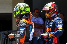 (L to R): Lando Norris (GBR) McLaren and Max Verstappen (NLD) Red Bull Racing in Sprint Shootout parc ferme. Formula 1