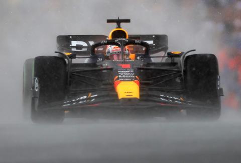 Verstappen equals Vettel win record amid rain chaos at Dutch GP
